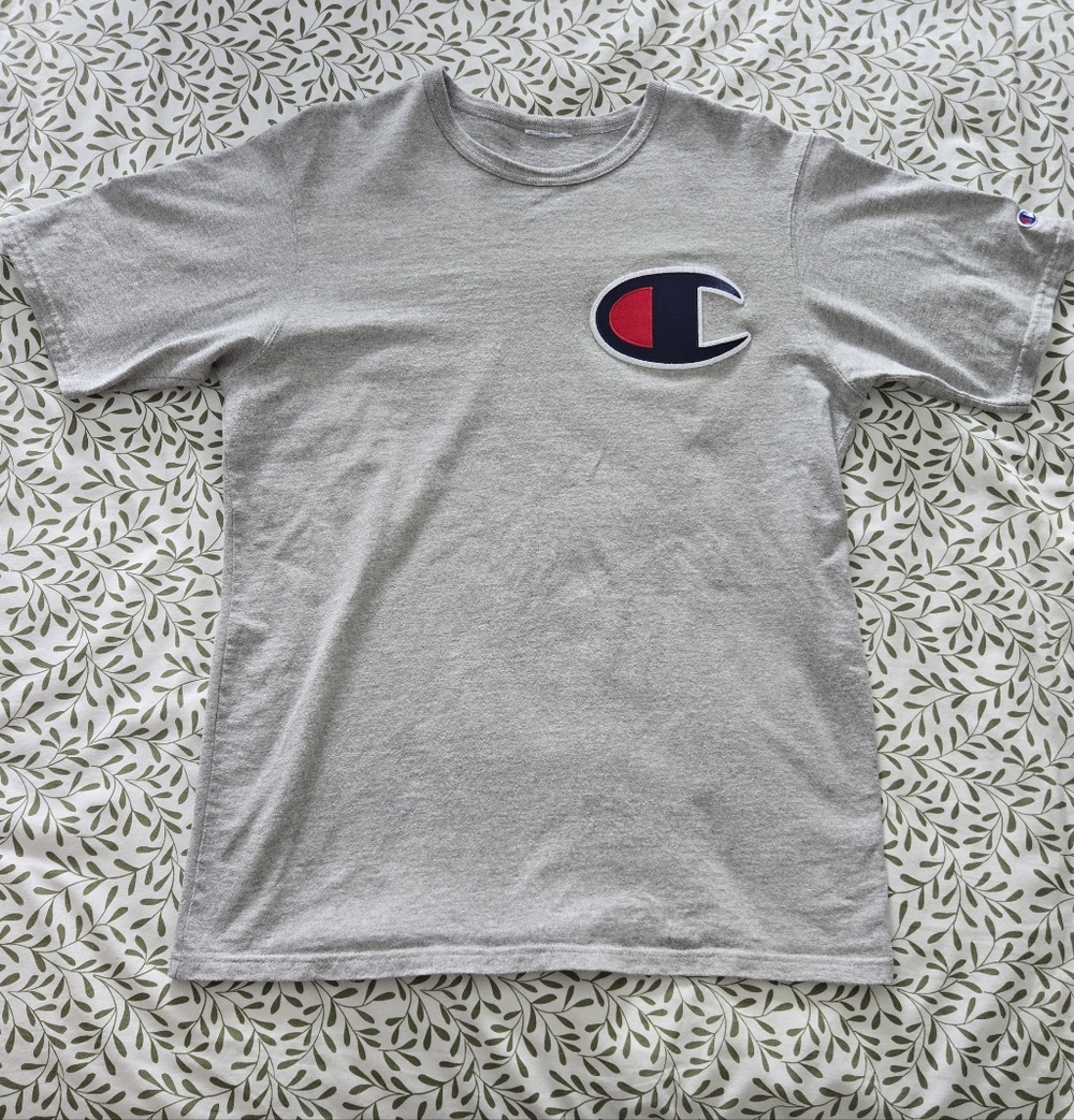 Champion Big 'C' Logo Patch T-Shirt Heather Grey (Fits like Mens L)